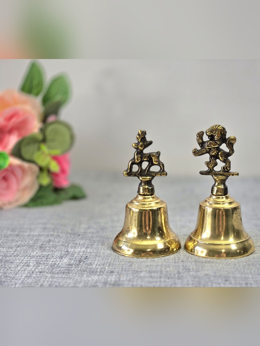 Vtg British Brass Figural Hand‎ Bells Set Heraldic Lion & Stag Dinner Bells Set